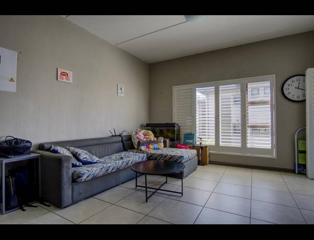 2 BEDROOM APARTMENT FOR SALE IN VICTORY PARK